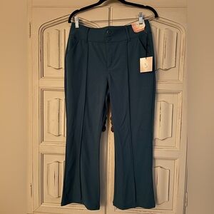 Happily Grey cropped Juniors 
 Trouser  . NWT